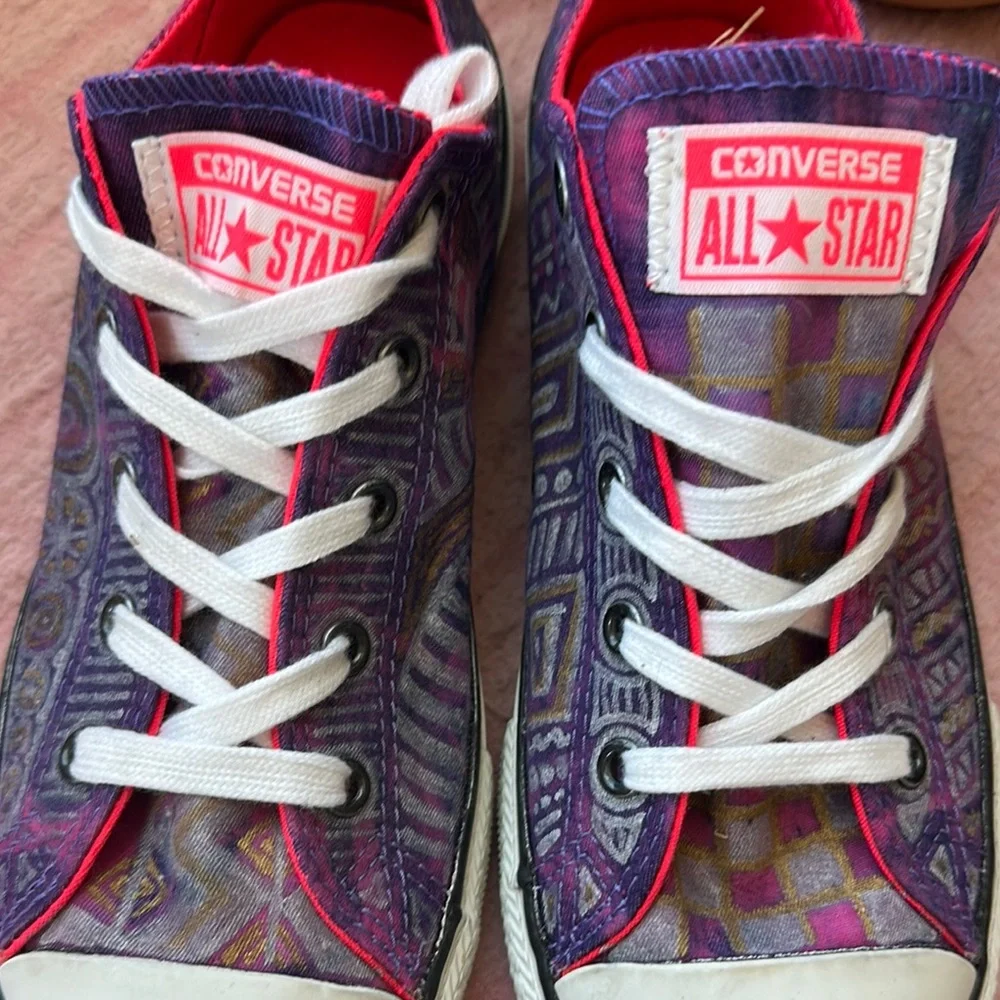 Converse Pink and Purple Canvas Sneakers Low-Top
